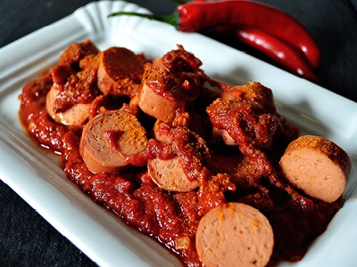 VITALIA Blog Rezept Teaser Feurig scharfe Soße für Currywurst